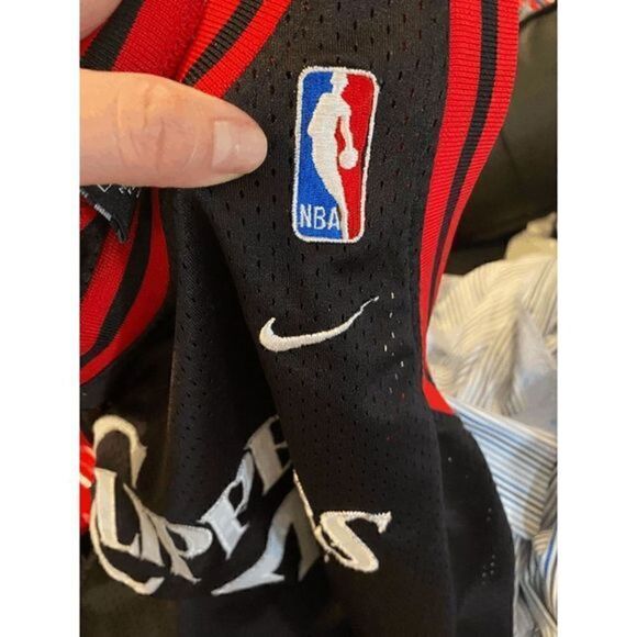 EUC Rare Clippers #7 Lamar Odom Black Red Mesh Jersey - Picture 4 of 6